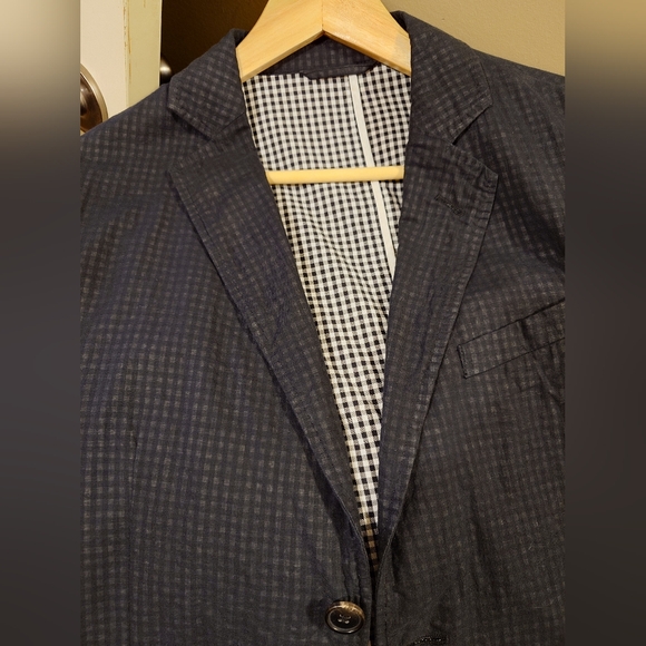Armani Linen Covered Check Black Blazer - Picture 4 of 8